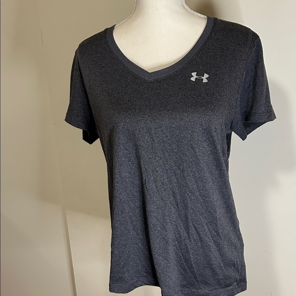 Under Armour Women's Charcoal V-Neck Tee